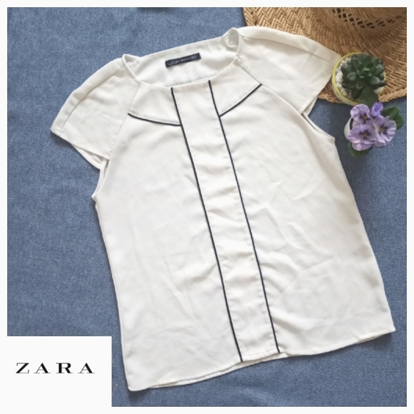 Zara Tops - ZARA WOMAN Cream And Black Blouse Sz M